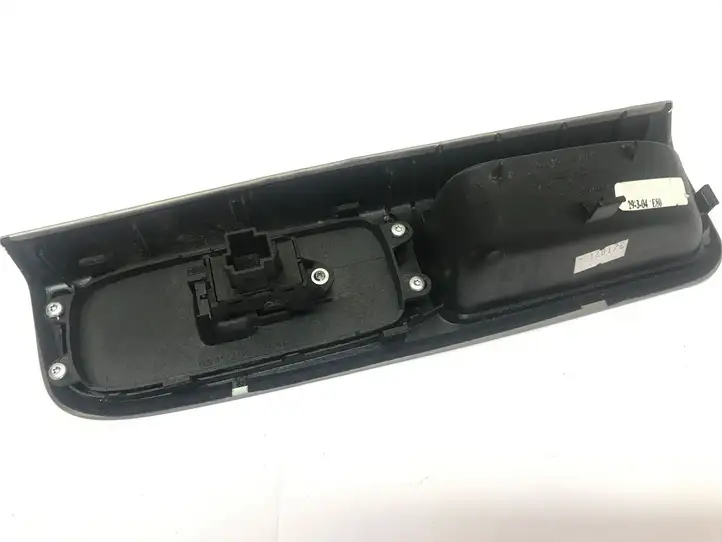 Volvo V50 (2004 - 2008) 8679669 Кнопка стеклоподъемников — фото 2