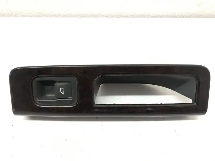 Volvo V50 (2004 - 2008) 8679682 Кнопка стеклоподъемников — фото 1