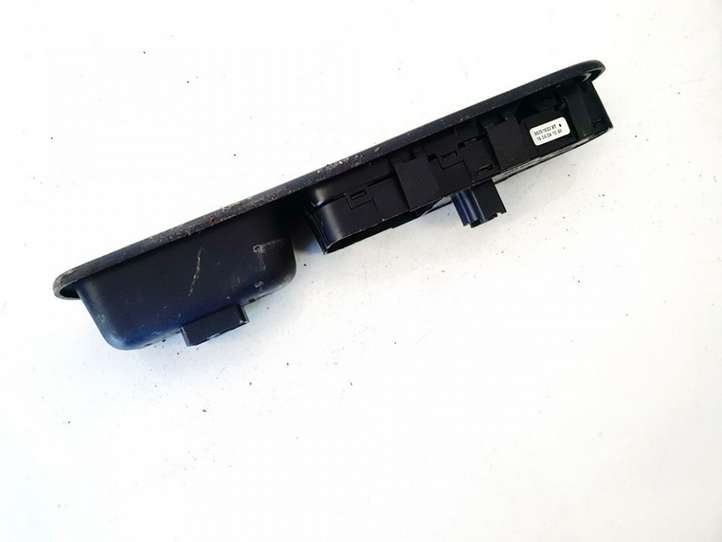 Peugeot 307 (2001 - 2005)  53269706 Кнопка стеклоподъемников