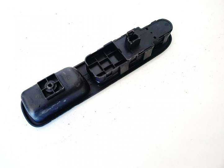 Peugeot 307 (2001 - 2005)  53269706 Кнопка стеклоподъемников