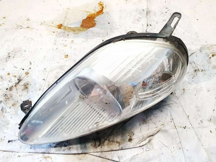 Fiat Punto (188) (1999 - 2010)  89101387sx Передняя фара