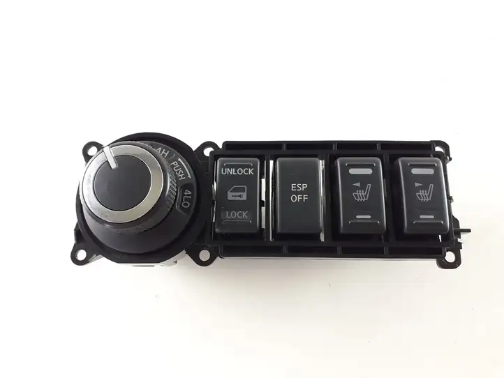Nissan Navara D40 (2004 - 2015) Другие включатели / ручки/ переключатели — фото 1