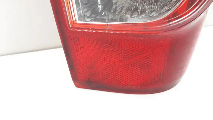 Isuzu D-Max (2008 - 2012) 22016786 Задний фонарь в кузове — фото 2