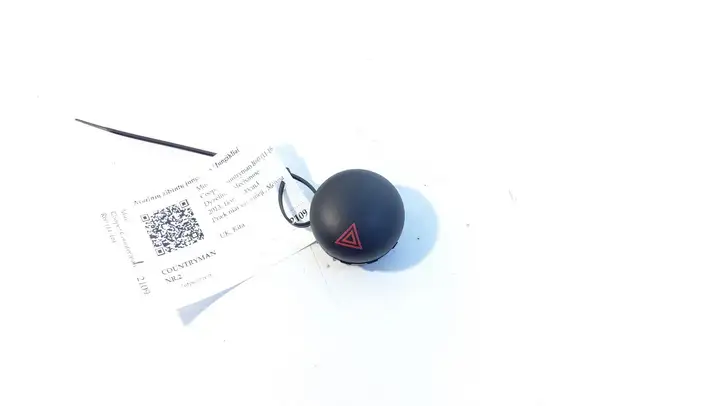 Mini Cooper Countryman R60 (2010 - 2016) 3422211 Включатель аварийных фонарей — фото 1