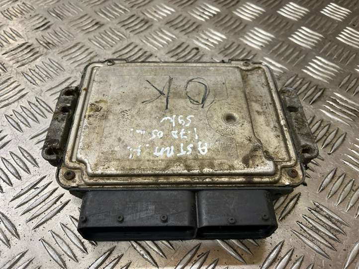 Opel Astra (2004 - 2009)  0281011943 Блок управления двигателя