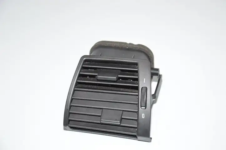 BMW X5 E53 (1999 - 2006) 8402215 Боковой воздушный дефлектор — фото 1