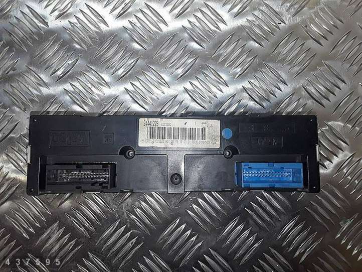 Opel Vectra (2002 - 2005)  24441229 Блок управления кондиционера воздуха / климата/ печки (в салоне)