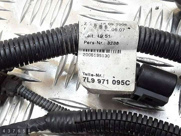 Volkswagen Touareg I (2002 - 2010)  7L9971095C Проводка датчиков парковки