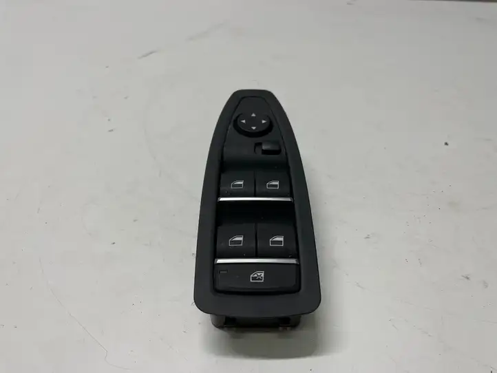 BMW 3 F30 F35 F31 (2012 - 2018) 9208110 Блок кнопок стеклоподъемников — фото 1