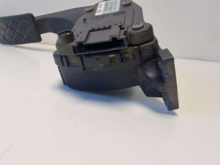 Volkswagen  New Beetle (1997 - 2005)  1J1721503H Педаль акселератора