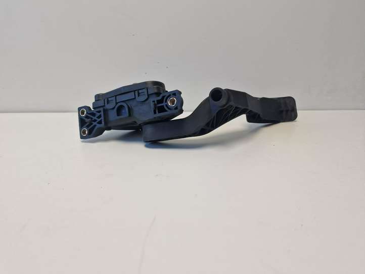 Volkswagen  New Beetle (1997 - 2005)  1J1721503H Педаль акселератора