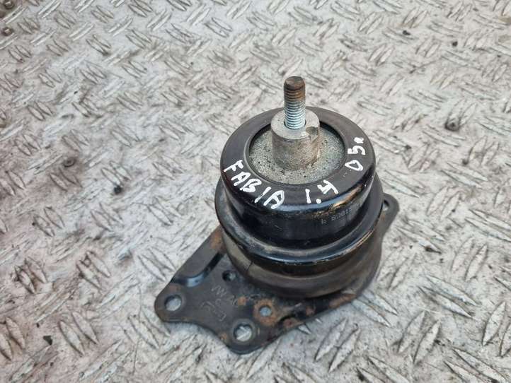 Skoda Fabia Mk1 (6Y) (1999 - 2007)  6Q0199262AN Подушка двигателя