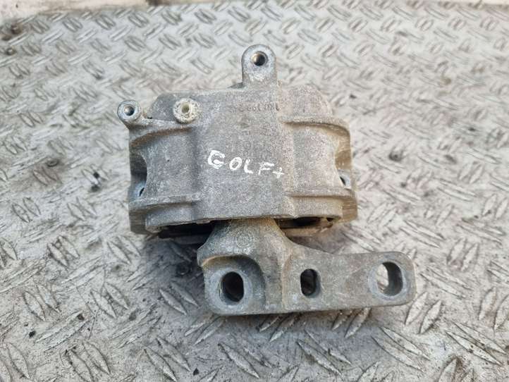 Volkswagen Golf V (2003 - 2009)  1K0199262 Подушка двигателя