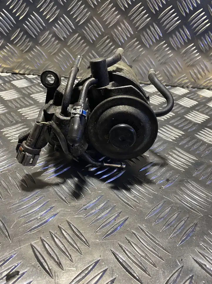 Toyota Auris E180 (2012 - 2018) 233000R073 Механический топливный насос — фото 2