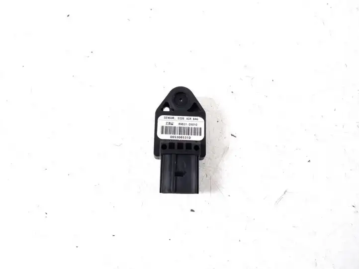 Toyota Avensis T220 (2000 - 2003) 89831-05010 Датчик удара SRS — фото 1