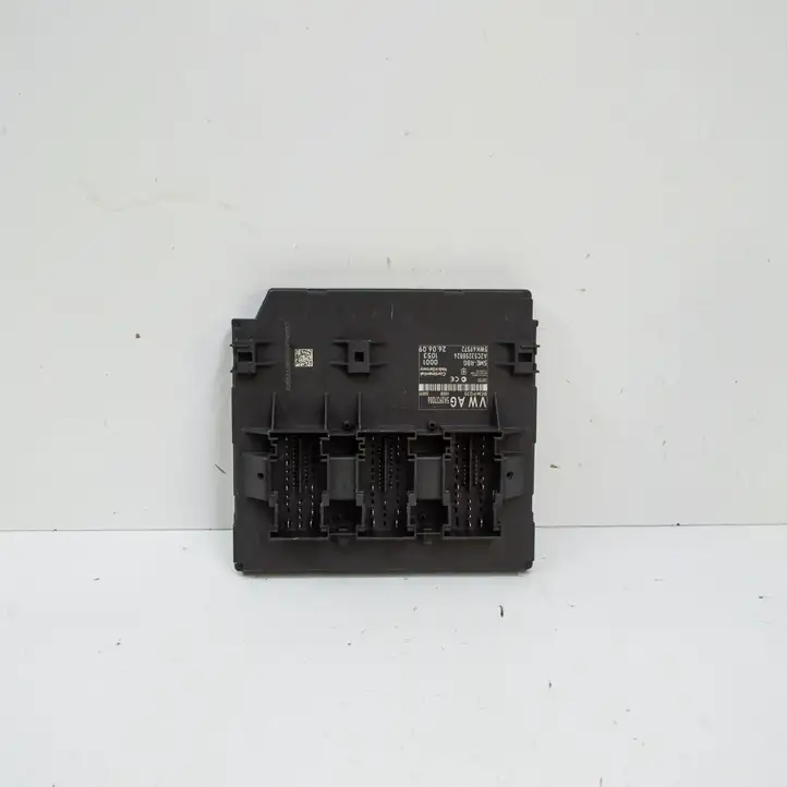 Volkswagen Tiguan (2007 - 2011)  5K0937086 Модуль кузова