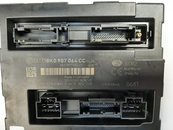 Audi A5 (2007 - 2011)  8K0907064CC Модуль кузова