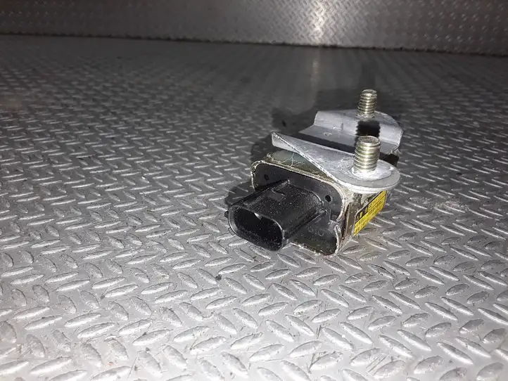 Toyota Corolla Verso E121 (2001 - 2004) 8986013010 Датчик удара SRS — фото 2