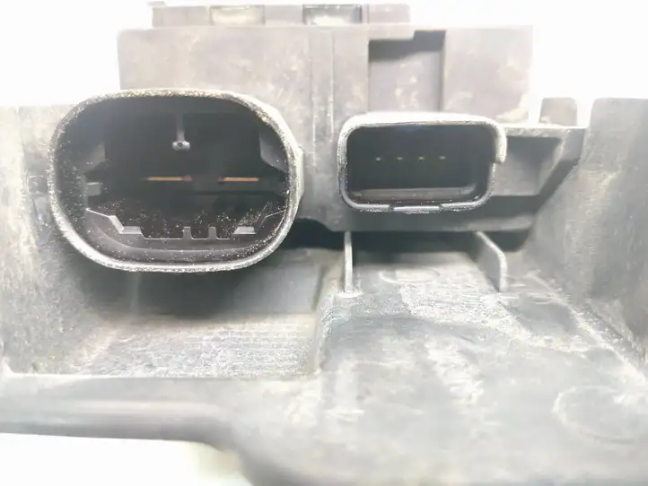 Peugeot Partner (2012 - 2015)  9673999980 Модуль управления вентилятором