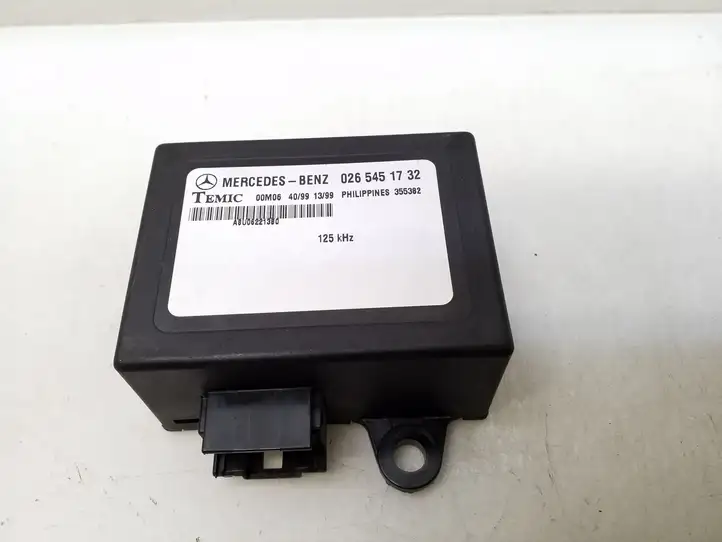 Mercedes-Benz Sprinter W901 W902 W903 W904 (1995 - 2007) 0265451732 Блок иммобилайзера — фото 1