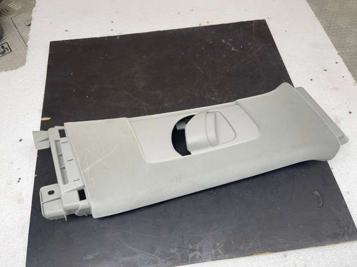 Toyota Prius (XW30) (2009 - 2015)  6241047060 Отделка стойки (B) (верхняя)