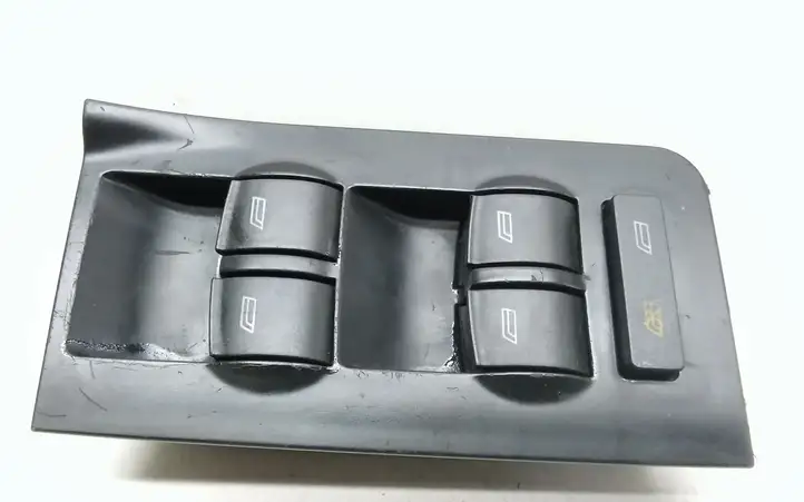Audi A6 S6 C5 4B (1997 - 2001) 4B1953521 Кнопка стеклоподъемников — фото 1