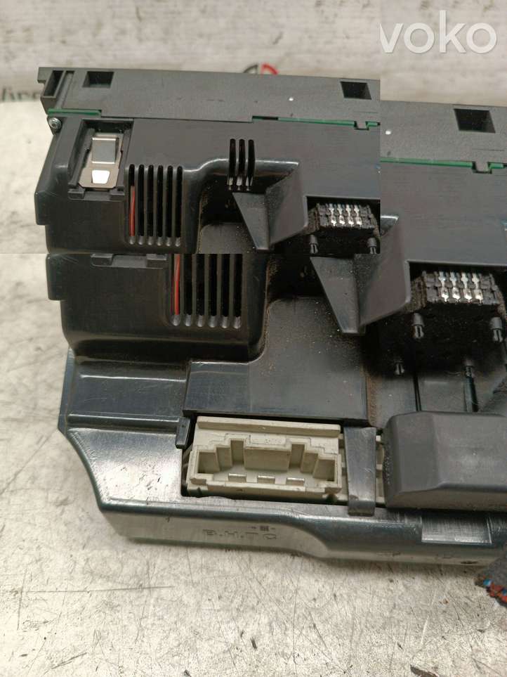 Audi A6 (2004 - 2008)  4F1820043H Блок управления кондиционера воздуха / климата/ печки (в салоне)