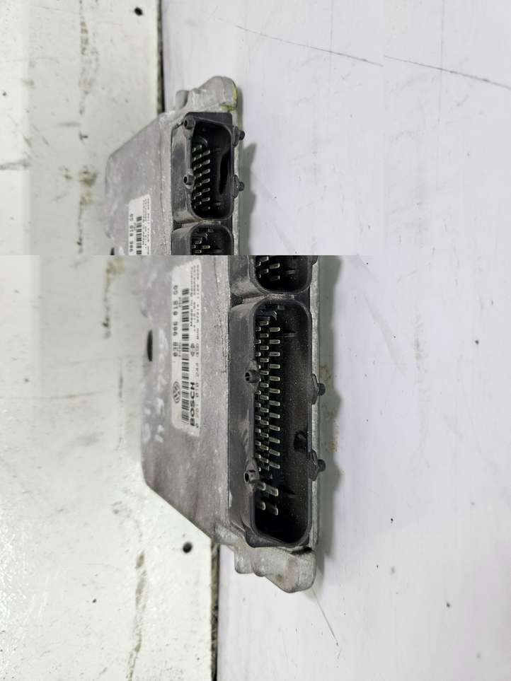 Volkswagen Golf IV (1998 - 2005)  038906018CQ Блок управления двигателя