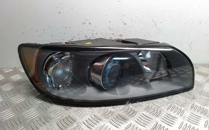 Volvo S40 (2004 - 2007)   Передняя фара