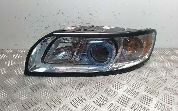 Volvo V50 (2008 - 2012)  30763037 Передняя фара