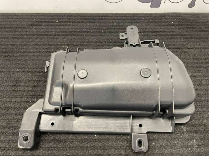 BMW 3 G20 G21 (2019 - )  6991156 Крышка ящика предохранителей