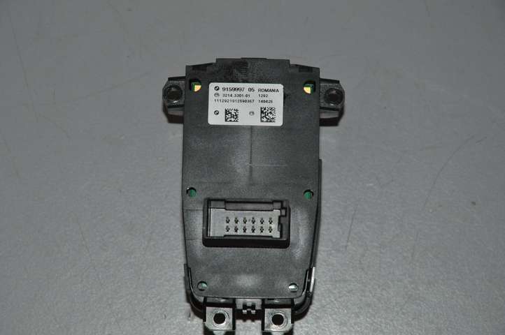 BMW 7 F01 F02 F03 F04 (2008 - 2016)  9159997 Включатель ручного тормоза