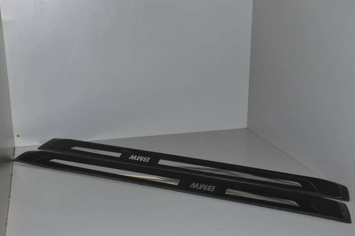 BMW 6 E63 E64 (2002 - 2010)  7011075 Отделка переднего порога (внешняя)