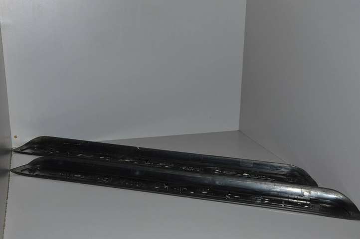BMW 6 E63 E64 (2002 - 2010)  7011075 Отделка переднего порога (внешняя)