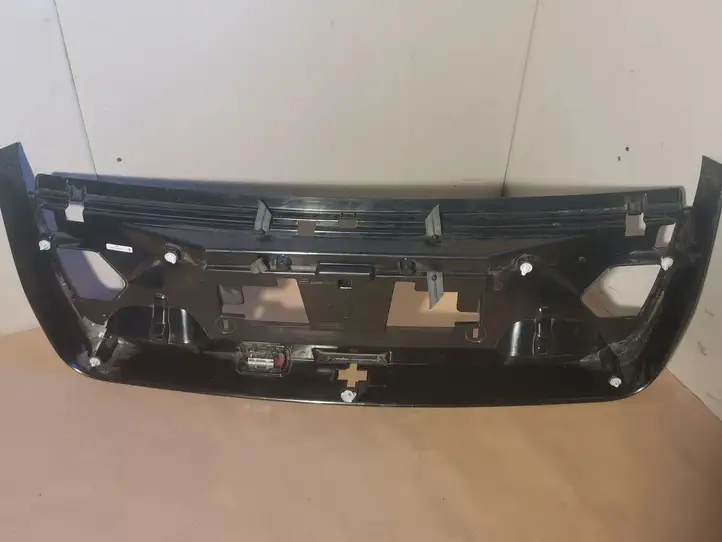 BMW 5 F10 F11 (2009 - 2016) 7207038 Прочая отделка багажника — фото 4