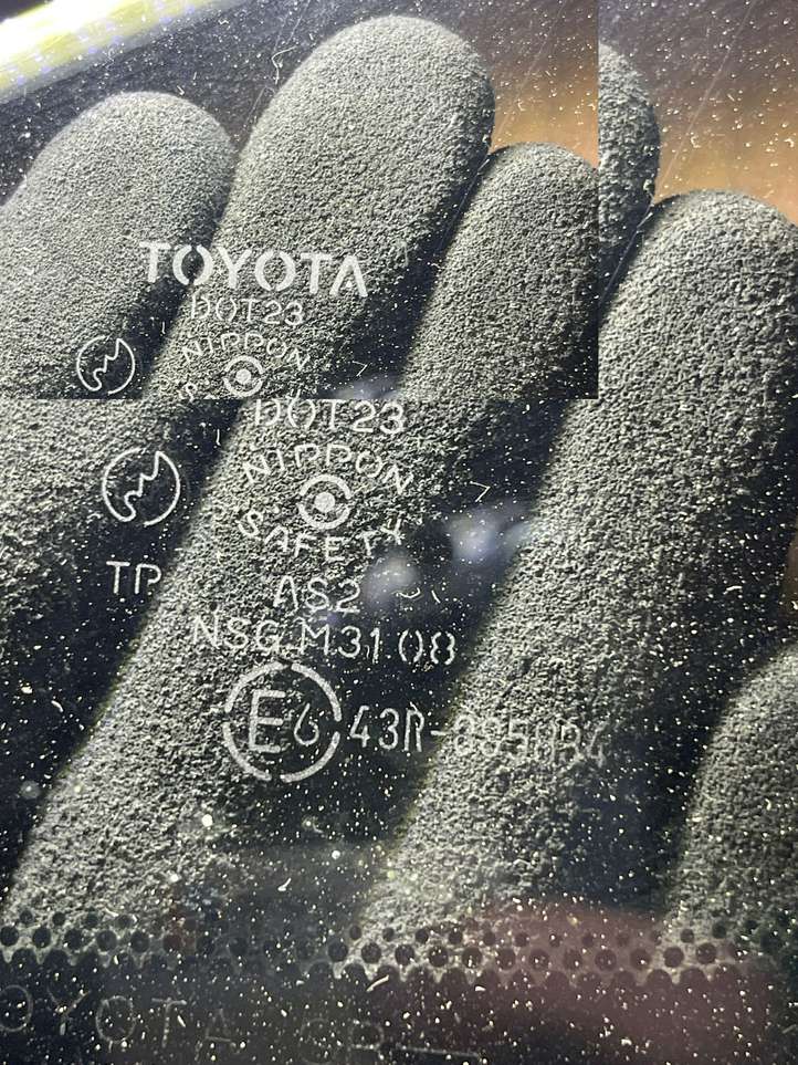 Toyota Avensis Verso (2004 - 2009)   Заднее боковое стекло кузова