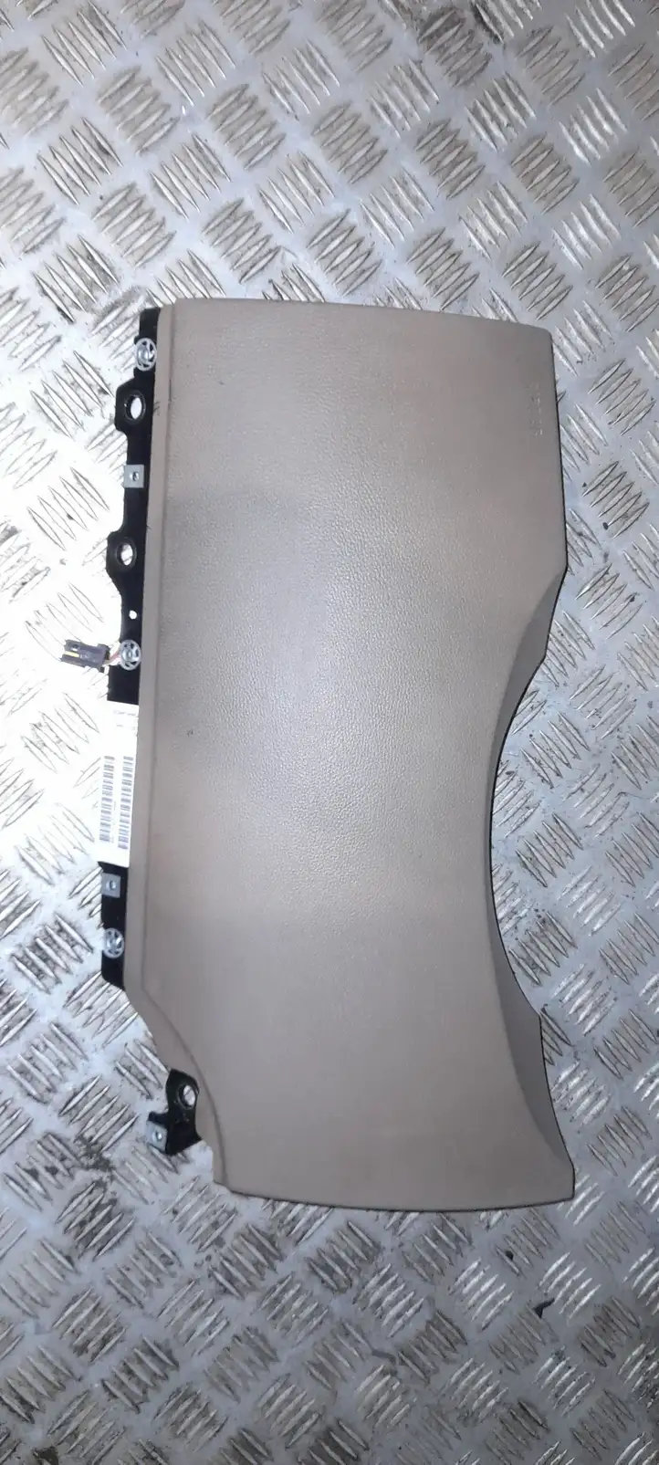 BMW 7 E65 E66 (2001 - 2008) 51457020772 Крышка бардачка — фото 1
