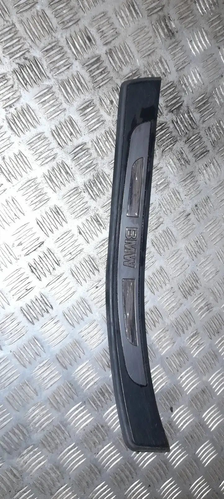 BMW 7 E65 E66 (2001 - 2008) 7051873 Наружная отделка заднего порога — фото 1