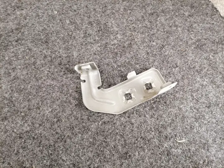 BMW 3 F30 F35 F31 (2012 - 2018) 7255822 Крепление крыла — фото 1
