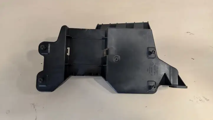 Audi A6 C7 (2011 - 2014) 4G0907348A Кронштейн усилителя звука — фото 1