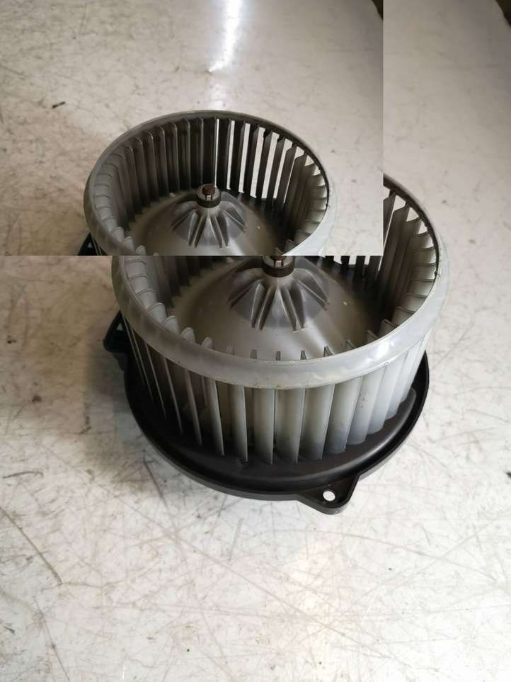 Toyota Avensis T250 (2003 - 2006)  MF0160700610 Вентилятор печки