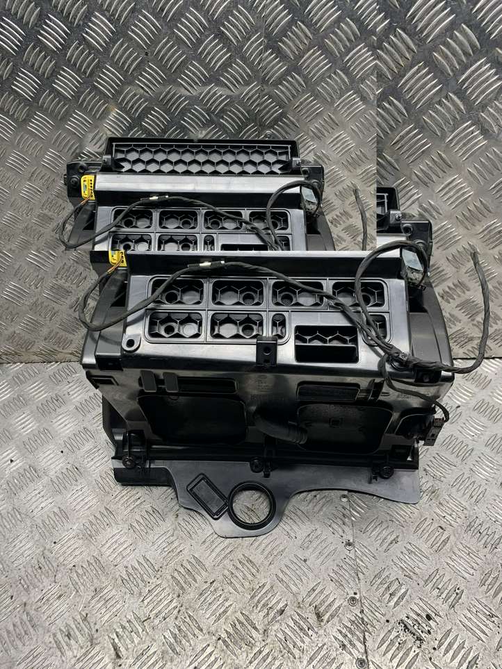 Volkswagen PASSAT B6 (2005 - 2010)  3C1857114 Комплект ящика для вещей (бардачка)