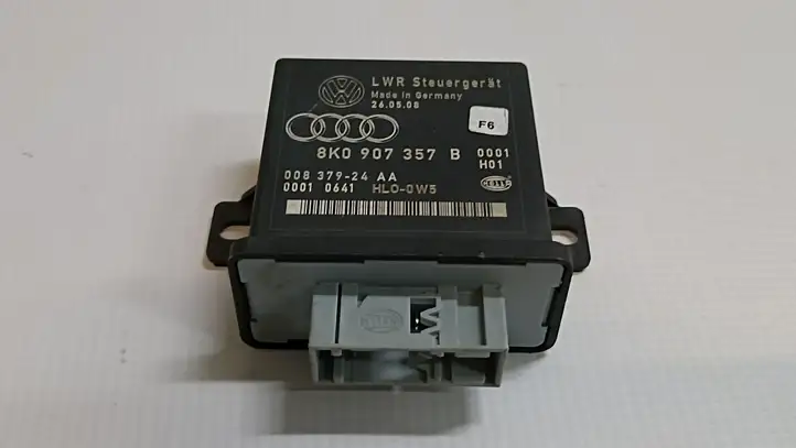 Audi A4 S4 B8 8K (2007 - 2011) 8K0907357B Блок управления светом — фото 3