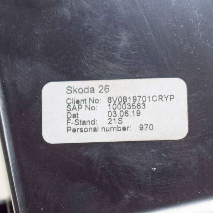 Skoda Fabia Mk3 (NJ) (2015 - 2021)  6V0819701C Воздушная решётка окна