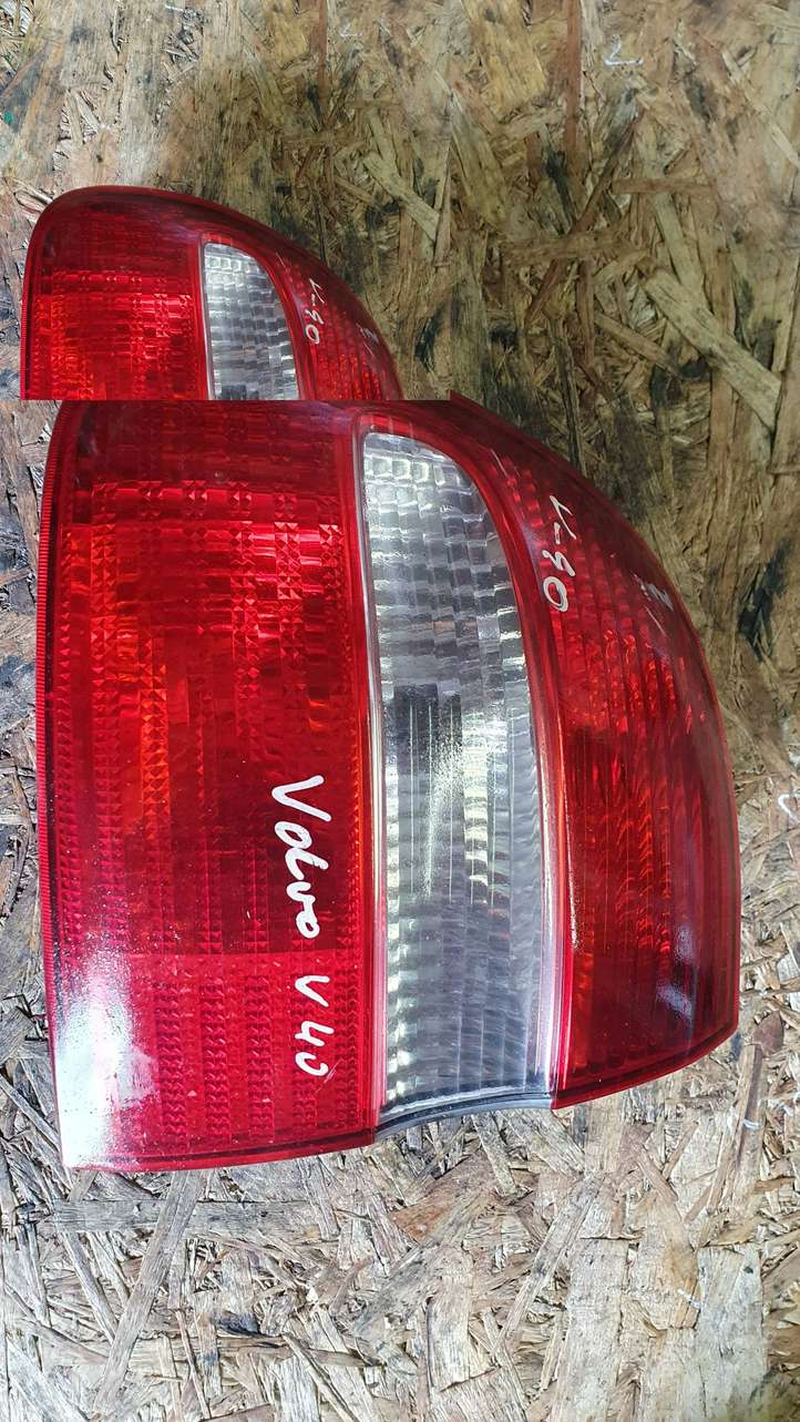 Volvo S40 (2000 - 2004)  285901 Задний фонарь в кузове