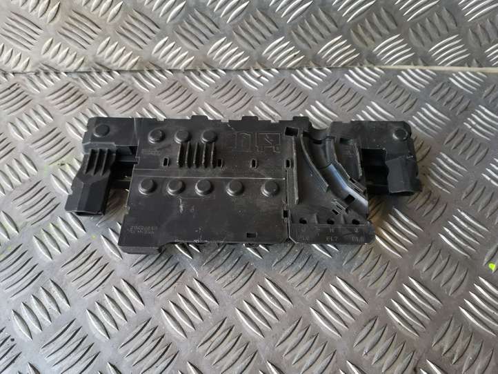 Land Rover Range Rover Sport (2013 - 2017)  HPLA14A073FC Узел подключения плюсовых проводов