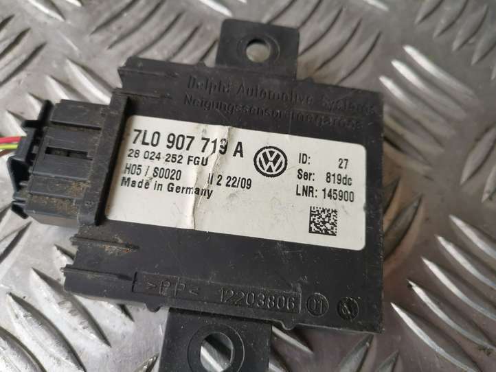 Volkswagen Phaeton (2002 - 2008)  7L0907719A Другие блоки управления / модули
