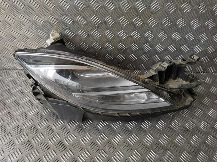 Mazda 6. (2009 - 2012)  GS3L50151 Передняя фара