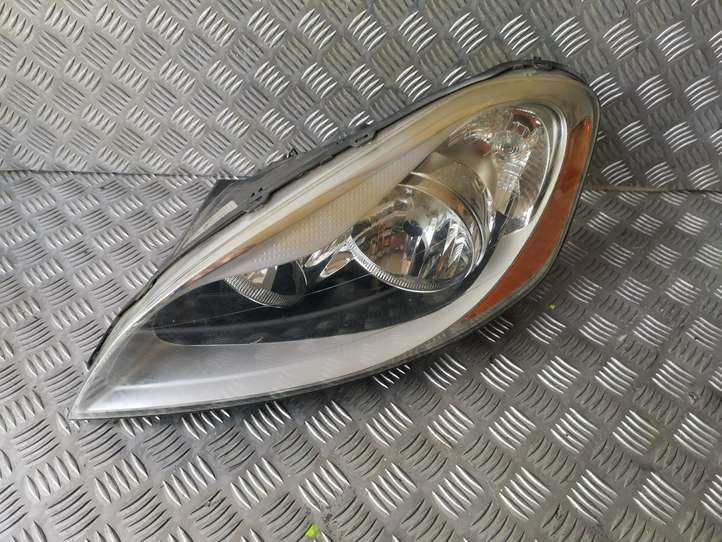 Volvo XC60 (2008 - 2013)  30763145 Передняя фара