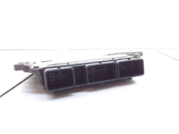 Renault Modus (2004 - 2007)  8200376474 Блок управления двигателя
